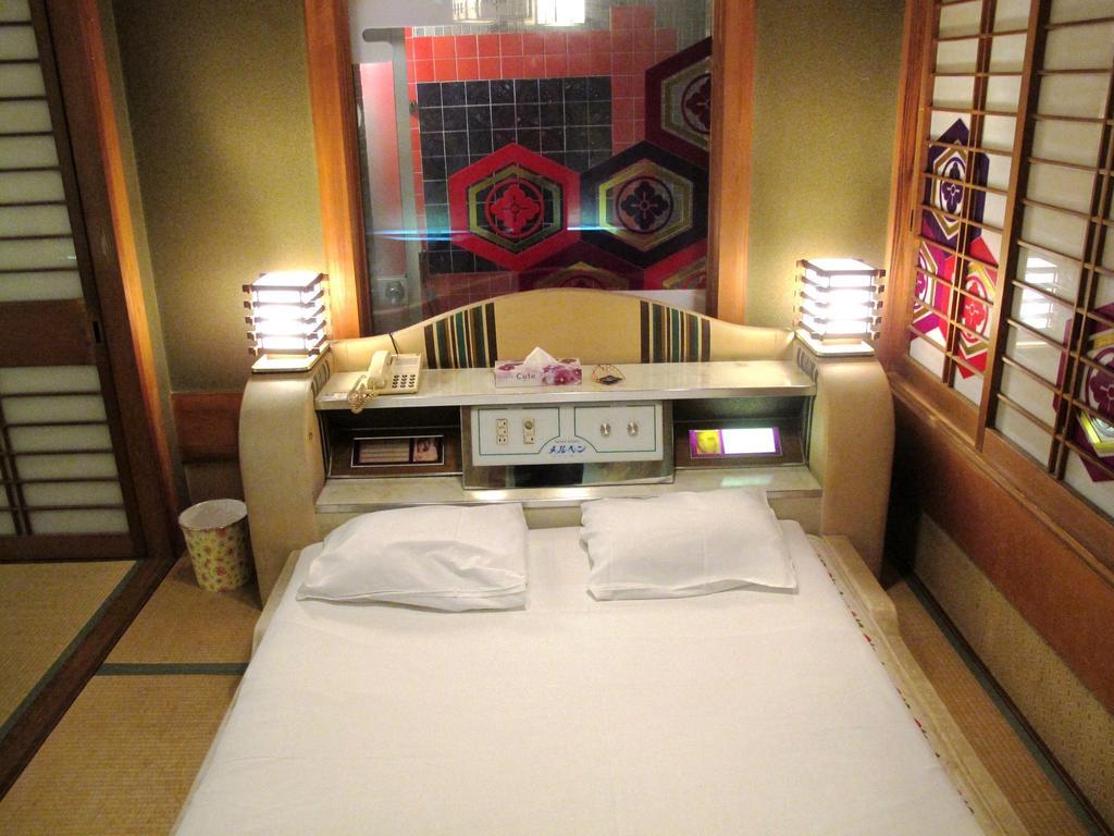Yoshi's House *